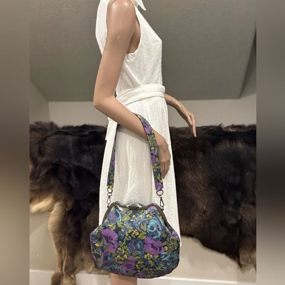 Original Design! Cowhide Leather Floral Print Handmade Metal Frame Slouchy Bag - Picture 9 of 16